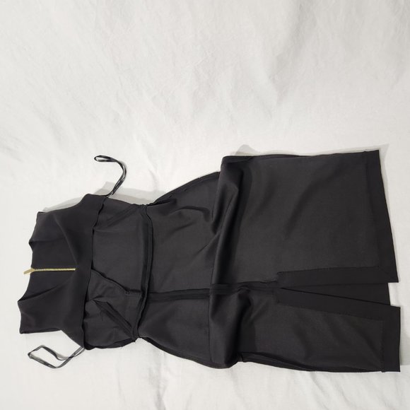 CALVIN KLEIN Minimalist Stretchy Sleeveless Gold MK Black Dress Size 6 LIKE NEW! - Picture 9 of 16